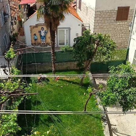 Old Stone House In Historical Area Villa Split Bagian luar foto
