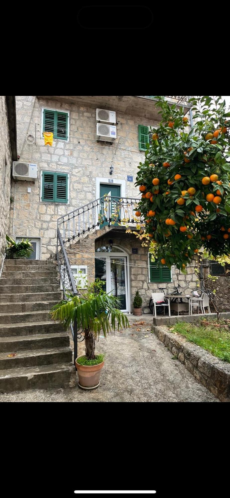 Old Stone House In Historical Area Villa Split Bagian luar foto